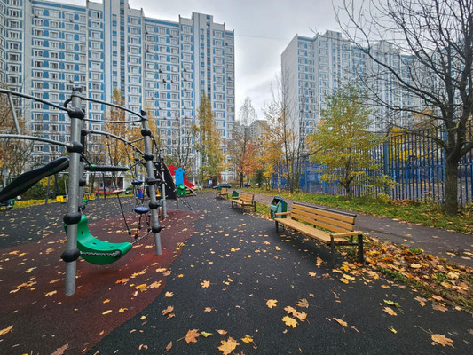Продам двухкомнатную (2-комн.) квартиру, Крылатские Холмы ул, 21, Москва г