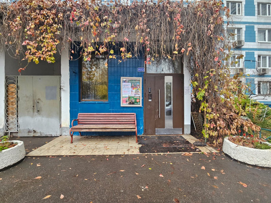 Продам двухкомнатную (2-комн.) квартиру, Крылатские Холмы ул, 21, Москва г