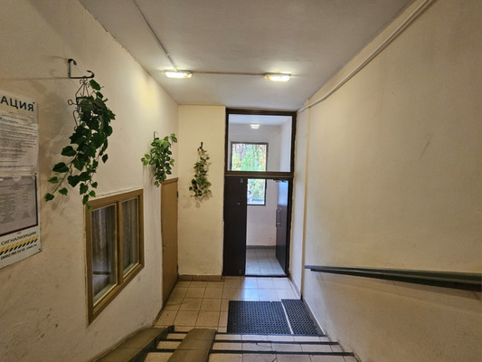 Продам двухкомнатную (2-комн.) квартиру, Крылатские Холмы ул, 21, Москва г