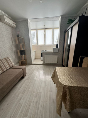 Продам однокомнатную (1-комн.) квартиру, им. Героя Яцкова И.В. ул, 9к3, Краснодар г