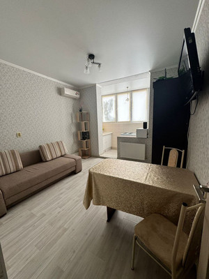 Продам однокомнатную (1-комн.) квартиру, им. Героя Яцкова И.В. ул, 9к3, Краснодар г
