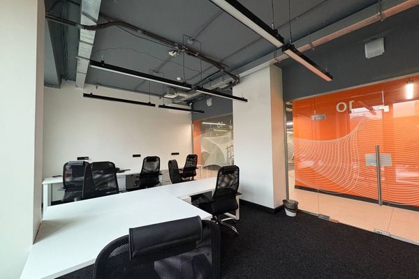 Сдам офисное помещение 700 м2, Добролюбова ул, 3, Екатеринбург г