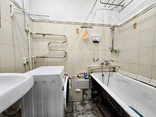 Продам трехкомнатную (3-комн.) квартиру, Михалевича ул, 66к2, Раменское г