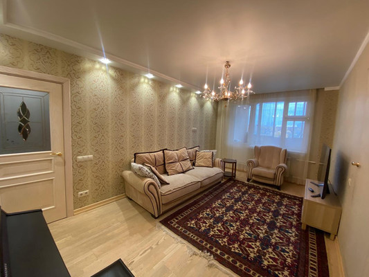 Продам двухкомнатную (2-комн.) квартиру, Красногорский б-р, 10, Красногорск г