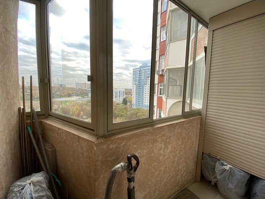 Продам двухкомнатную (2-комн.) квартиру, Красногорский б-р, 10, Красногорск г