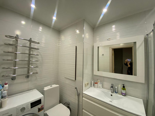 Продам двухкомнатную (2-комн.) квартиру, Красногорский б-р, 10, Красногорск г