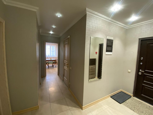 Продам двухкомнатную (2-комн.) квартиру, Красногорский б-р, 10, Красногорск г