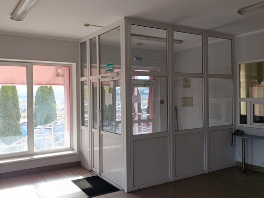 Продам торговое помещение 2 561,9 м2, Большая Окружная ул, 3а, Калининград г