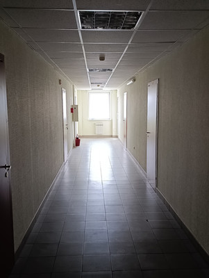 Продам торговое помещение 2 561,9 м2, Большая Окружная ул, 3а, Калининград г