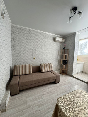 Сдам однокомнатную (1-комн.) квартиру, им. Героя Яцкова И.В. ул, 9к3, Краснодар г