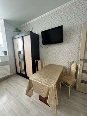 Сдам однокомнатную (1-комн.) квартиру, им. Героя Яцкова И.В. ул, 9к3, Краснодар г