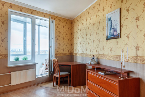 Продам двухкомнатную (2-комн.) квартиру, Энгельса пр-кт, 97, Санкт-Петербург г