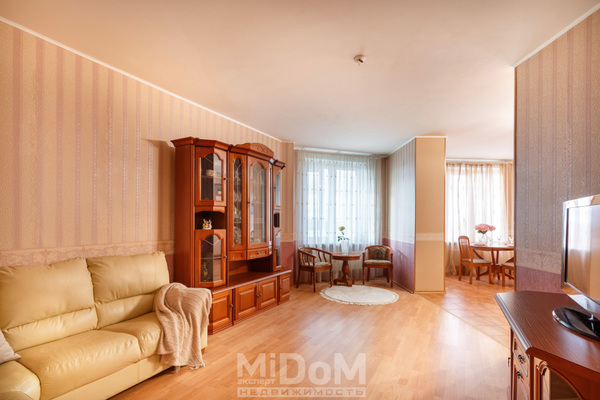 Продам двухкомнатную (2-комн.) квартиру, Энгельса пр-кт, 97, Санкт-Петербург г