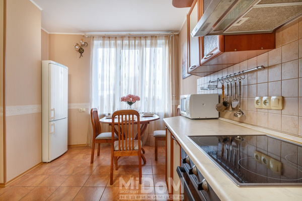 Продам двухкомнатную (2-комн.) квартиру, Энгельса пр-кт, 97, Санкт-Петербург г