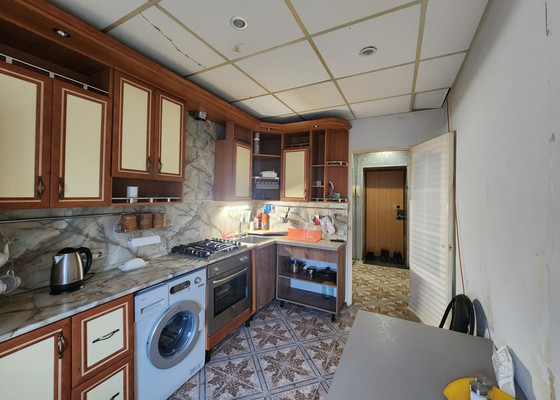 Продам двухкомнатную (2-комн.) квартиру, 12, Русско-Высоцкое с