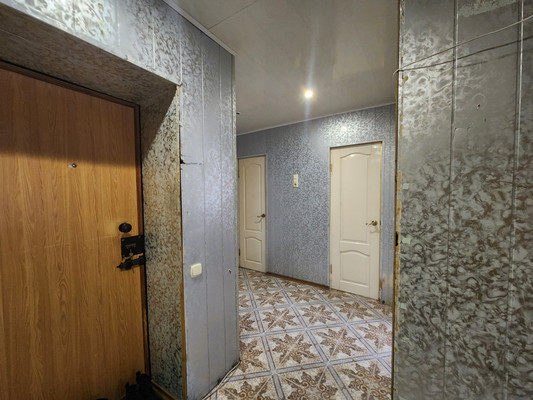 Продам двухкомнатную (2-комн.) квартиру, 12, Русско-Высоцкое с