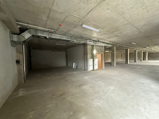 Сдам коммерческое помещение 500 м2, Комиссара Габишева ул, 14, Казань г