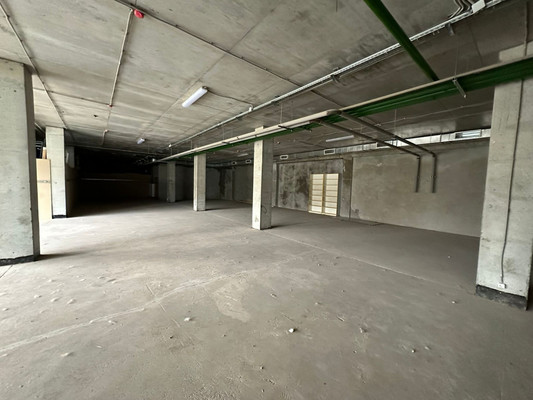 Сдам коммерческое помещение 500 м2, Комиссара Габишева ул, 14, Казань г