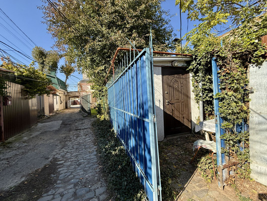Продам однокомнатную (1-комн.) квартиру, Желябова ул, 28, Симферополь г