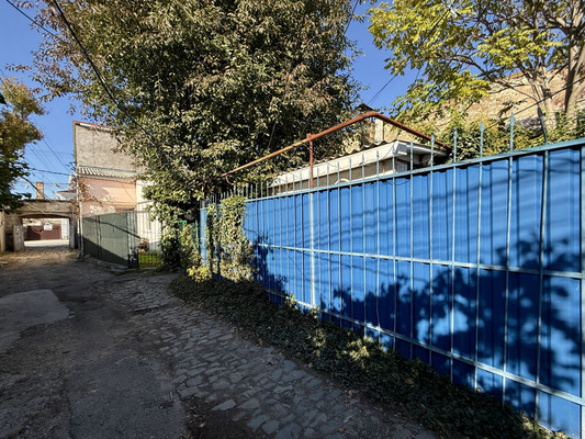 Продам однокомнатную (1-комн.) квартиру, Желябова ул, 28, Симферополь г