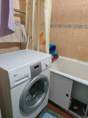 Продам двухкомнатную (2-комн.) квартиру, Загребский б-р, 23Ак2, Санкт-Петербург г