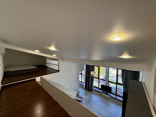 Продам многокомнатную квартиру, Петропавловская ул, 15, Симферополь г