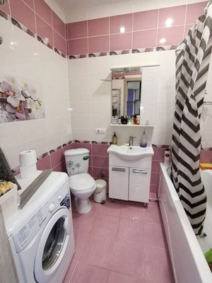 Продам однокомнатную (1-комн.) квартиру, Крылова ул, 15к2, Анапа г