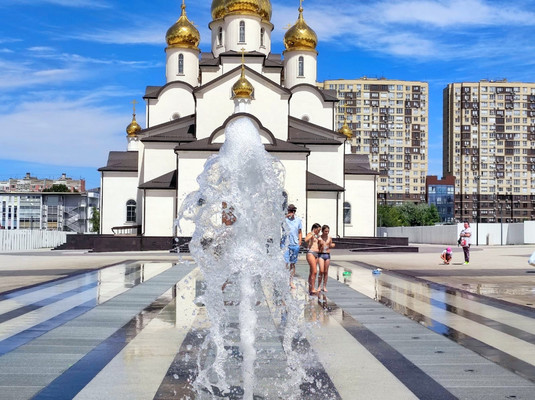 Продам однокомнатную (1-комн.) квартиру, Крылова ул, 15к2, Анапа г