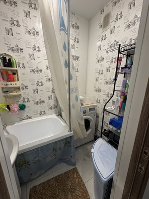 Продам двухкомнатную (2-комн.) квартиру, Луговая ул, 71к4, Яблоновский пгт