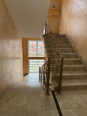 Продам двухкомнатную (2-комн.) квартиру, Луговая ул, 71к4, Яблоновский пгт