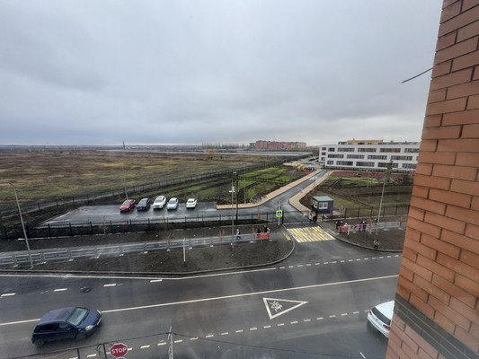 Продам двухкомнатную (2-комн.) квартиру, Луговая ул, 71к4, Яблоновский пгт