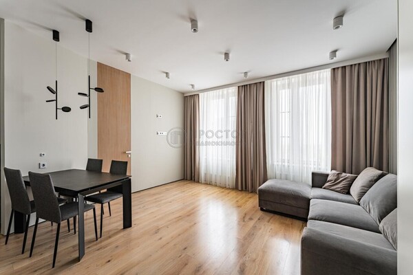 Продам двухкомнатную (2-комн.) квартиру, Адмирала Макарова ул, 6А, Москва г