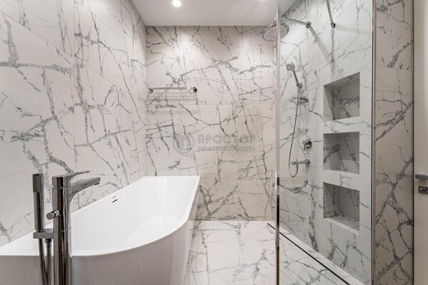 Продам двухкомнатную (2-комн.) квартиру, Адмирала Макарова ул, 6А, Москва г