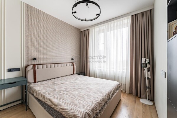 Продам двухкомнатную (2-комн.) квартиру, Адмирала Макарова ул, 6А, Москва г