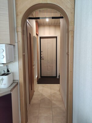 Продам двухкомнатную (2-комн.) квартиру, Генерала Антонова ул, 10, Москва г