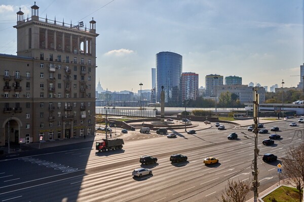 Продам однокомнатную (1-комн.) квартиру, Кутузовский пр-кт, 30, Москва г