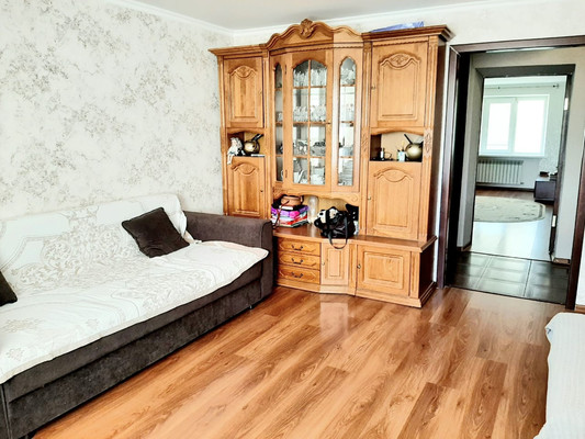 Продам двухкомнатную (2-комн.) квартиру, Ленинградская ул, 230, Тихорецк г