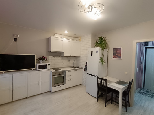 Продам однокомнатную (1-комн.) квартиру, Петровский б-р, 12к1, Мурино п