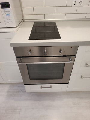 Продам однокомнатную (1-комн.) квартиру, Петровский б-р, 12к1, Мурино п