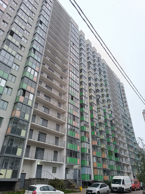 Продам однокомнатную (1-комн.) квартиру, Петровский б-р, 12к1, Мурино п