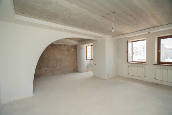 Продам многокомнатную квартиру, Никитинская ул, 49, Воронеж г