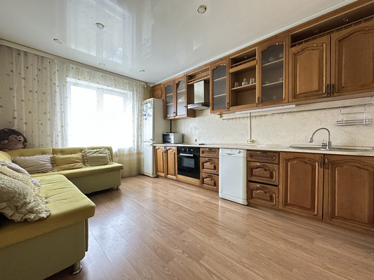 Продам двухкомнатную (2-комн.) квартиру, Красносельское (Горелово тер.) ш, 52Ак1, Санкт-Петербург г