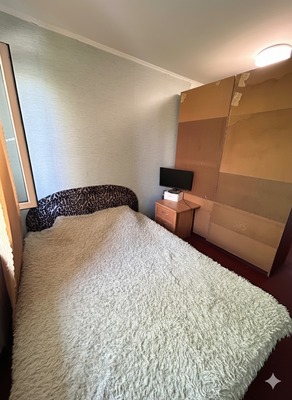 Продам двухкомнатную (2-комн.) квартиру, Киевская ул, 100, Симферополь г