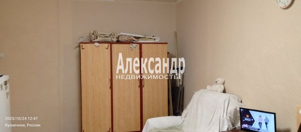 Продам трехкомнатную (3-комн.) квартиру, Гагарина ул, 4, Кузнечное гп