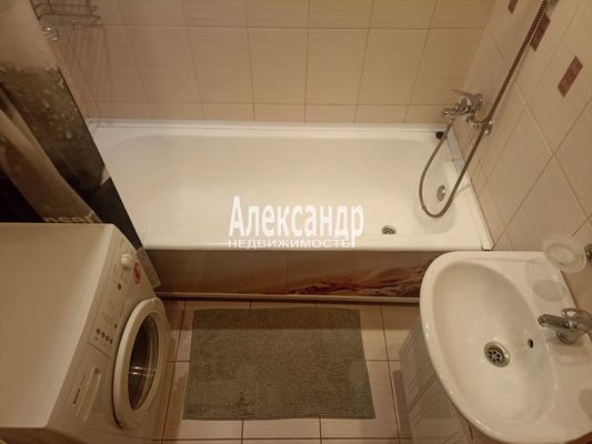 Продам однокомнатную (1-комн.) квартиру, Варшавская ул, 59, Санкт-Петербург г