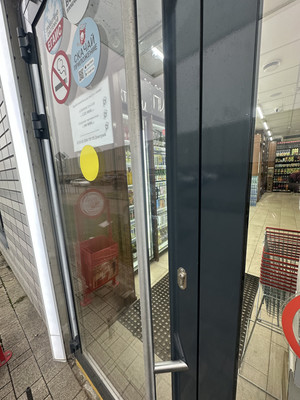 Продам торговое помещение 89,3 м2, Римского-Корсакова ул, 11к8, Москва г