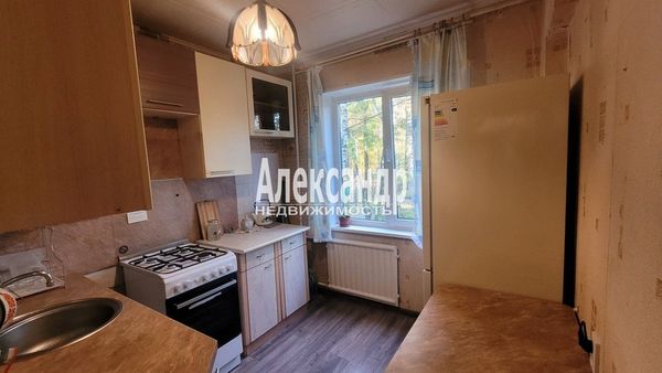 Продам двухкомнатную (2-комн.) квартиру, Карпинского ул, 31к2, Санкт-Петербург г