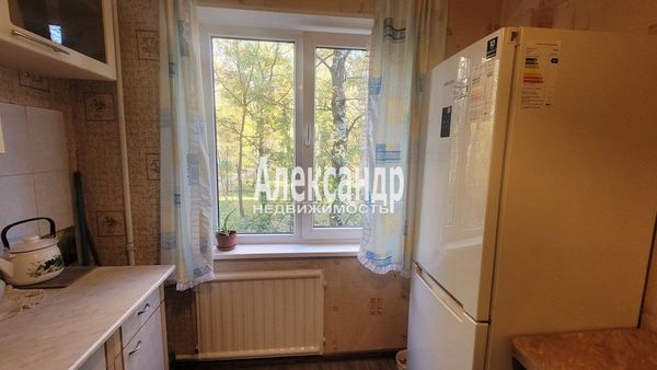 Продам двухкомнатную (2-комн.) квартиру, Карпинского ул, 31к2, Санкт-Петербург г