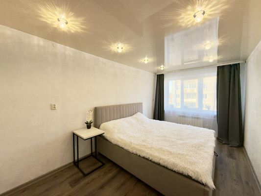 Продам двухкомнатную (2-комн.) квартиру, Карла Либкнехта ул, 8, Нижний Тагил г