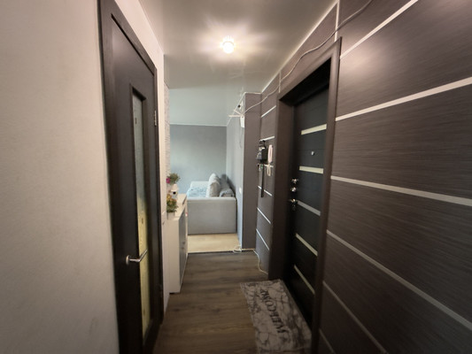 Продам двухкомнатную (2-комн.) квартиру, Карла Либкнехта ул, 8, Нижний Тагил г